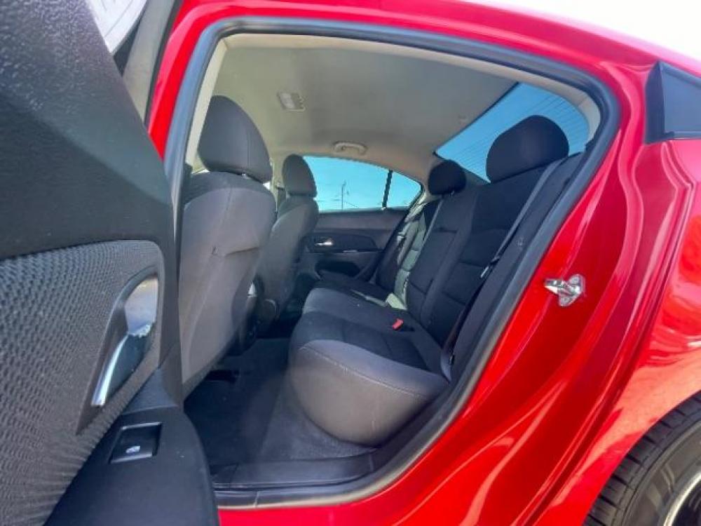 2016 Red /Jet Black/Medium Tit Chevrolet Cruze Limited 1LT Auto (1G1PE5SB1G7) with an 1.4L L4 DOHC 16V TUR engine, 6-Speed Automatic transmission, located at 900 South McDonald Street, McKinney, TX, 75069, (972) 529-2992, 33.189335, -96.613403 - CD player - Photo #13