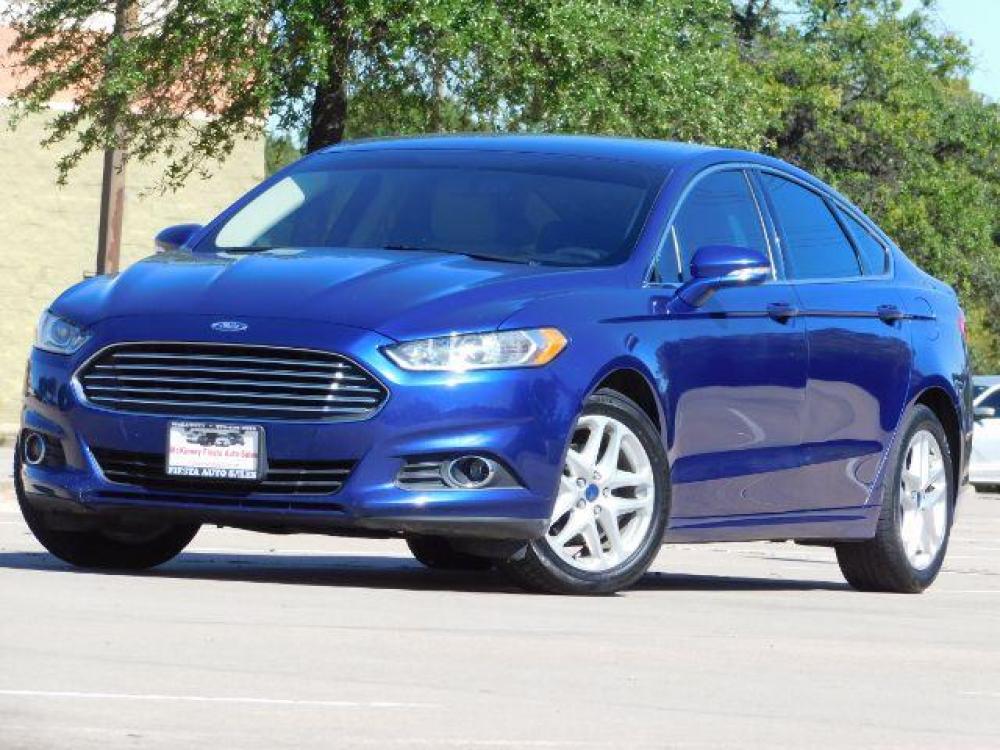 2016 Blue /Dune, leather Ford Fusion SE (3FA6P0HD1GR) with an 1.5L L4 DOHC 16V engine, 6-Speed Automatic transmission, located at 900 South McDonald Street, McKinney, TX, 75069, (972) 529-2992, 33.189335, -96.613403 - Photo #4