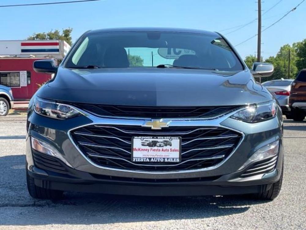 2019 Gray /Gray cloth Chevrolet Malibu LT (1G1ZD5ST8KF) with an 1.5L L4 DOHC 16V engine, 6-Speed Automatic transmission, located at 900 South McDonald Street, McKinney, TX, 75069, (972) 529-2992, 33.189335, -96.613403 - Power seats, Heated seats, Back up camera - Photo #0