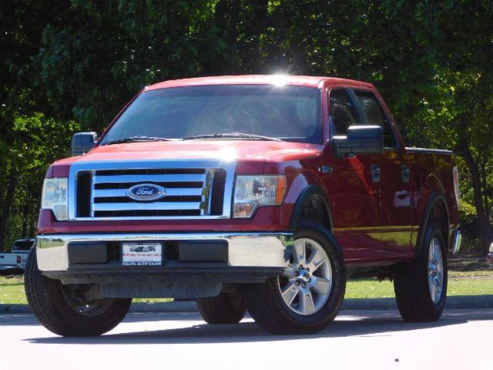 2010 Royal Red Metallic /Tan Cloth Interior Ford F-150 XLT SuperCrew 5.5-ft (1FTEW1C84AF) with an 4.6L V8 SOHC 24V engine, located at 900 South McDonald Street, McKinney, TX, 75069, (972) 529-2992, 33.189335, -96.613403 - Photo #3