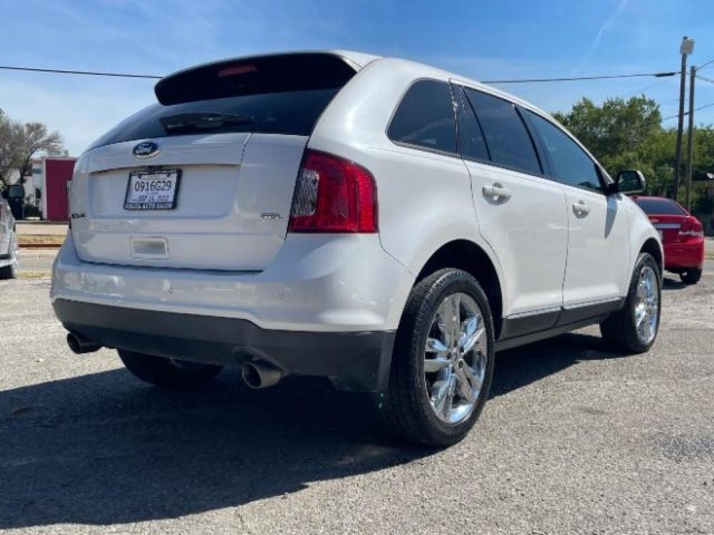 2013 White Platinum Trico /Charcoal Black Leath Ford Edge SEL FWD (2FMDK3JC5DB) with an 3.5L V6 DOHC 24V engine, 6-Speed Automatic transmission, located at 900 South McDonald Street, McKinney, TX, 75069, (972) 529-2992, 33.189335, -96.613403 - Photo #5