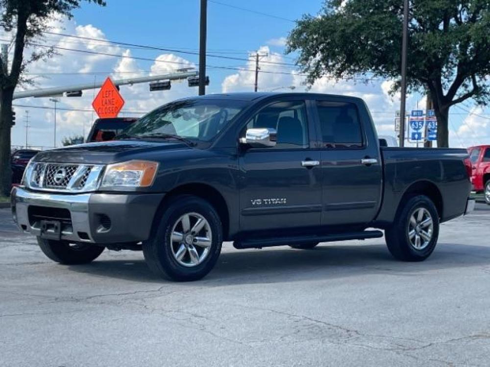 2012 Smoke Metallic /Charcoal Cloth Inter Nissan Titan SV Crew Cab 4WD (1N6BA0EK9CN) with an 5.6L V8 DOHC 32V FFV engine, 5-Speed Automatic transmission, located at 900 South McDonald Street, McKinney, TX, 75069, (972) 529-2992, 33.189335, -96.613403 - 6 Disc CD player, Step bars, Power rear window, Bed extender, Bedliner, Tow package - Photo #3