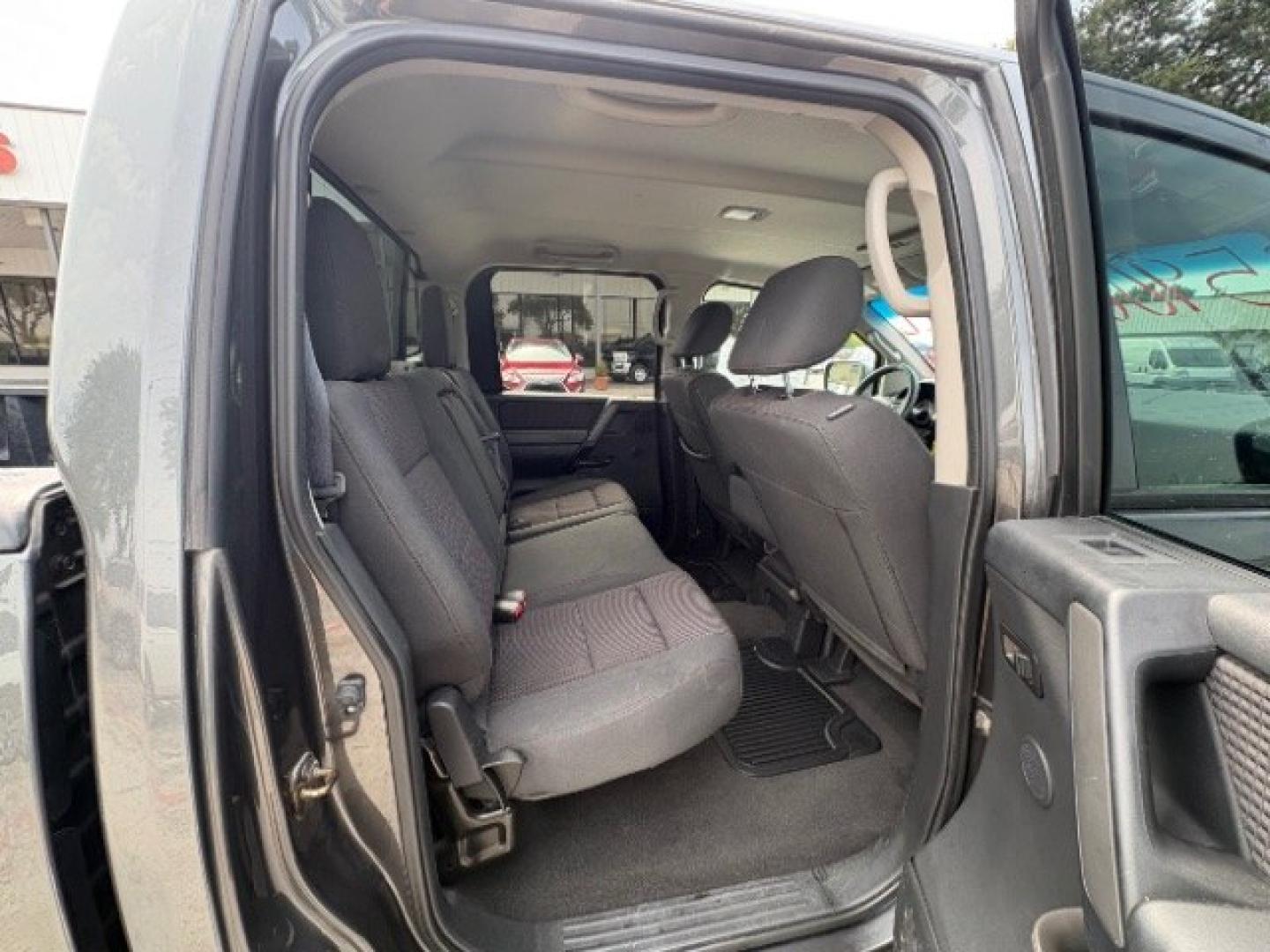 2012 Smoke Metallic /Charcoal Cloth Inter Nissan Titan SV Crew Cab 4WD (1N6BA0EK9CN) with an 5.6L V8 DOHC 32V FFV engine, 5-Speed Automatic transmission, located at 900 South McDonald Street, McKinney, TX, 75069, (972) 529-2992, 33.189335, -96.613403- Photo#11