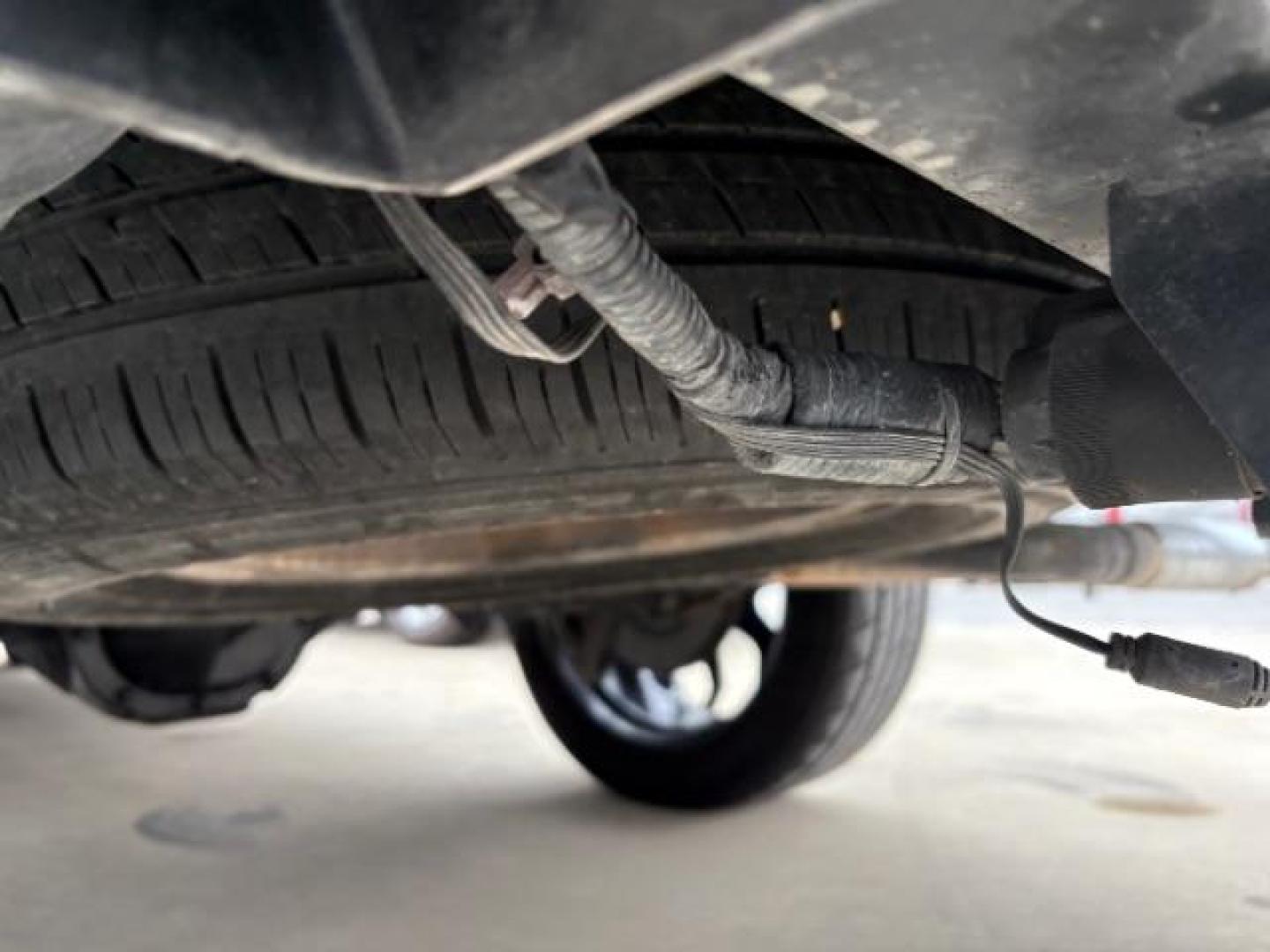 2010 Ingot Silver /Black Leather Interior Ford F-150 XLT FX2 Sport Package (1FTEW1C85AK) with an 4.6L V8 SOHC 24V engine, 6-Speed Automatic transmission, located at 900 South McDonald Street, McKinney, TX, 75069, (972) 529-2992, 33.189335, -96.613403 - Photo#15