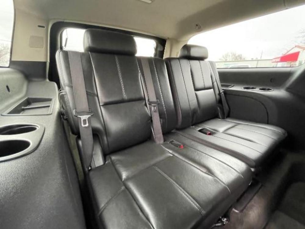 2008 White Diamond /Ebony Leather Interior Chevrolet Suburban LTZ 1500 2WD (1GNFC16018R) with an 5.3L V8 OHV 16V FFV engine, 6-Speed Automatic transmission, located at 900 South McDonald Street, McKinney, TX, 75069, (972) 529-2992, 33.189335, -96.613403 - Photo #10