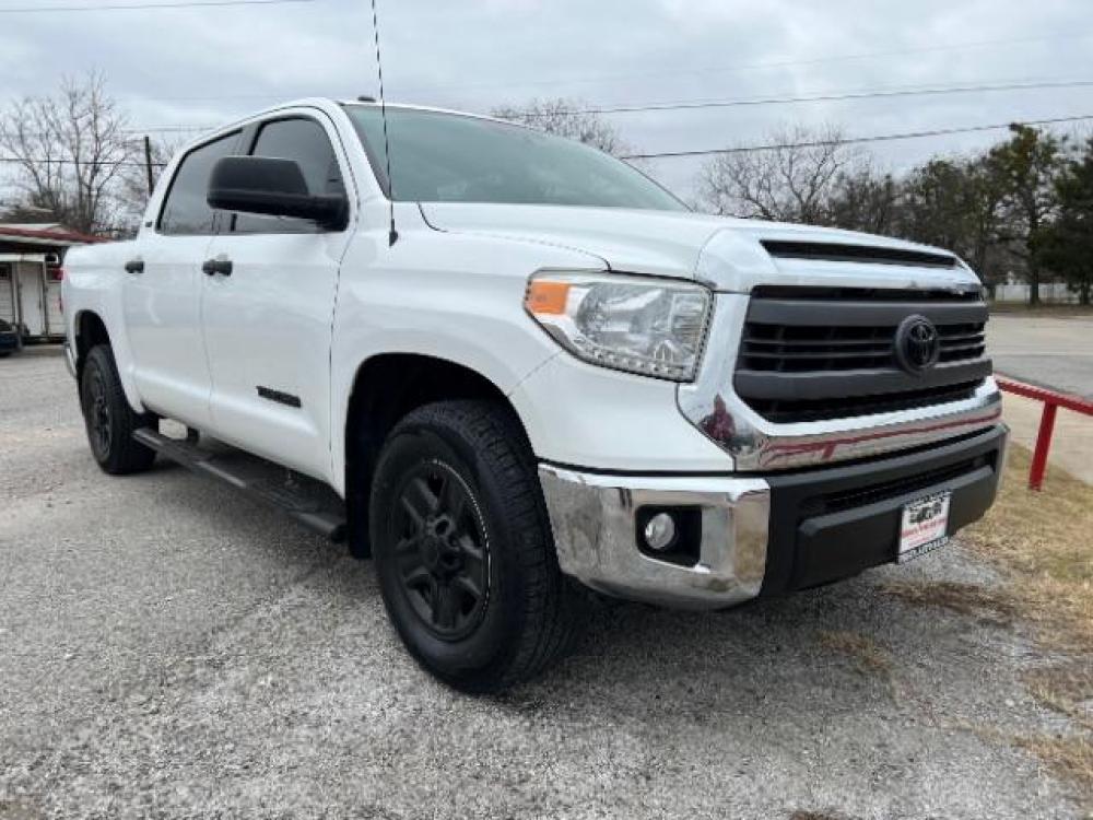 2015 Super White /Graphite, cloth Toyota Tundra SR5 4.6L V8 CrewMax 2WD (5TFEM5F12FX) with an 4.6L V8 DOHC 32V engine, 6-Speed Automatic transmission, located at 900 South McDonald Street, McKinney, TX, 75069, (972) 529-2992, 33.189335, -96.613403 - Photo #1