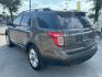 2015 Magnetic Metallic /Charcoal Black, premium cloth Ford Explorer XLT FWD (1FM5K7D8XFG) with an 3.5L V6 DOHC 24V engine, 6-Speed Automatic transmission, located at 900 South McDonald Street, McKinney, TX, 75069, (972) 529-2992, 33.189335, -96.613403 - Photo#4