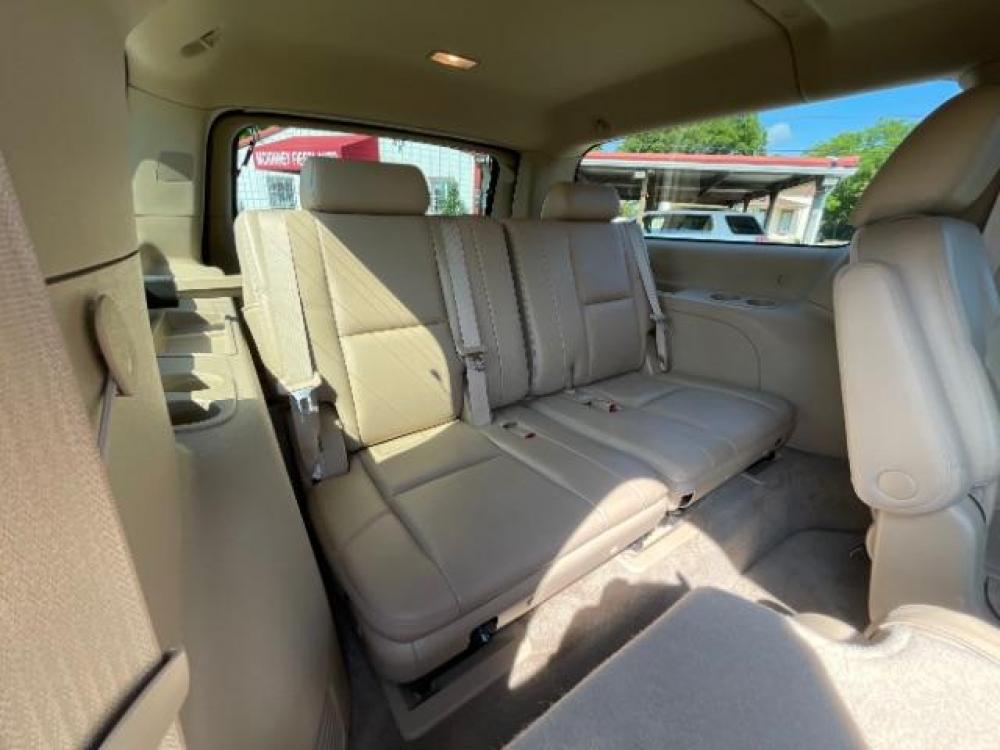 2013 Summit White /Cocoa/Light Cashmere Leather Interior GMC Yukon Denali XL 2WD (1GKS1MEF5DR) with an 6.2L V8 OHV 16V engine, 6-Speed Automatic transmission, located at 900 South McDonald Street, McKinney, TX, 75069, (972) 529-2992, 33.189335, -96.613403 - Back up camera, Back up sensors, Third row seating, Captain''''''''s chairs, Running boards, Heated Seats, Cooled seats, DVD player, Power seats, Sunroof, CD player, Power liftgate - Photo #8