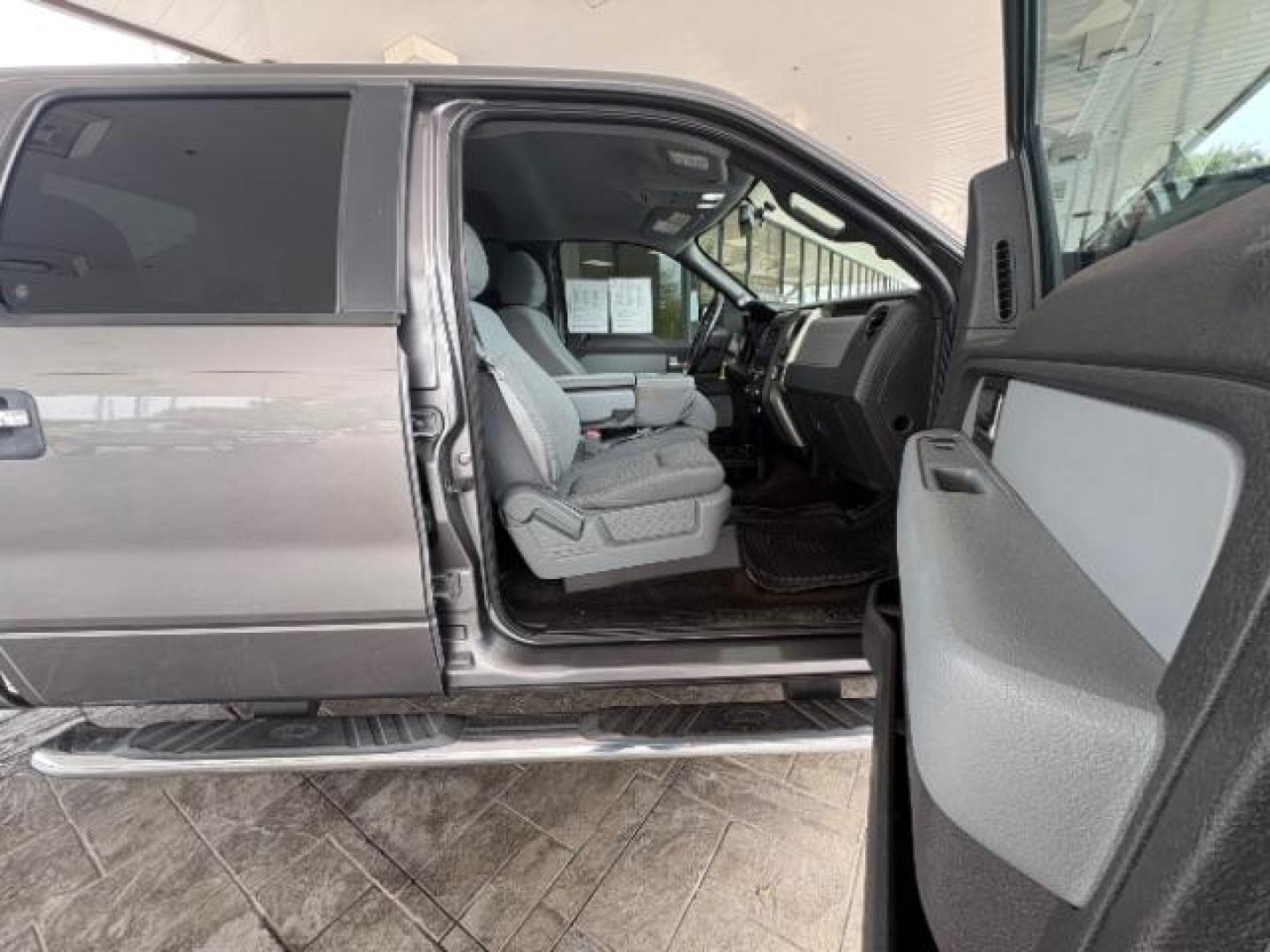 2013 Gray /Gray cloth Ford F-150 XLT SuperCrew 5.5-ft (1FTFW1CT4DK) with an 3.5L V6 TURBO engine, 6-Speed Automatic transmission, located at 900 South McDonald Street, McKinney, TX, 75069, (972) 529-2992, 33.189335, -96.613403 - Photo#8
