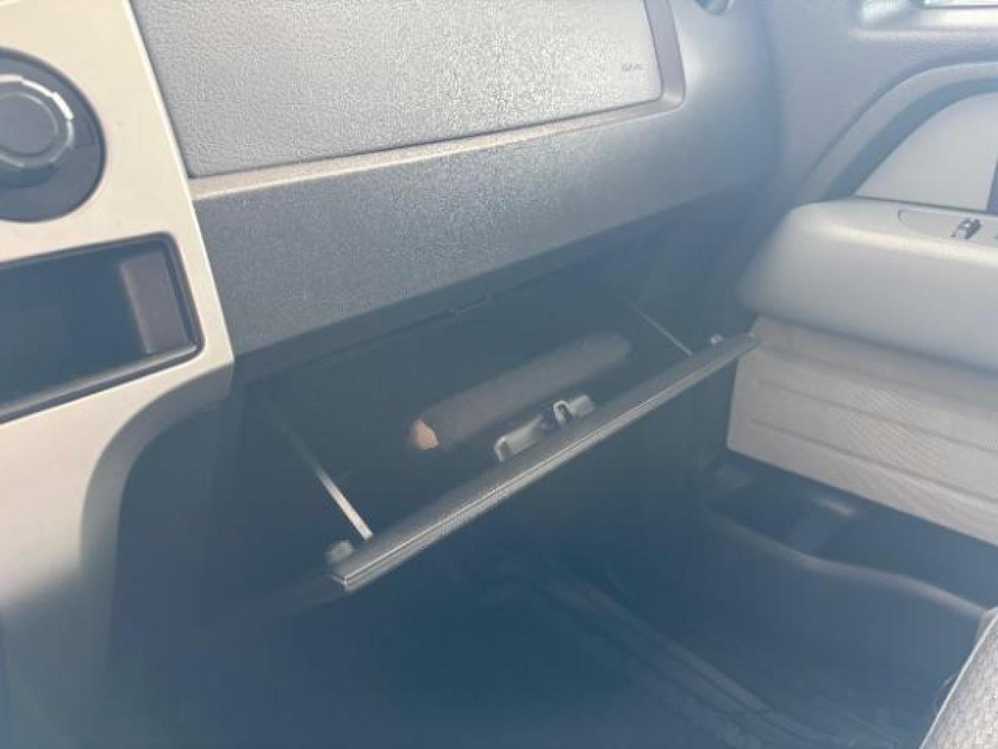 2013 Gray /Gray cloth Ford F-150 XLT SuperCrew 5.5-ft (1FTFW1CT4DK) with an 3.5L V6 TURBO engine, 6-Speed Automatic transmission, located at 900 South McDonald Street, McKinney, TX, 75069, (972) 529-2992, 33.189335, -96.613403 - Photo#15