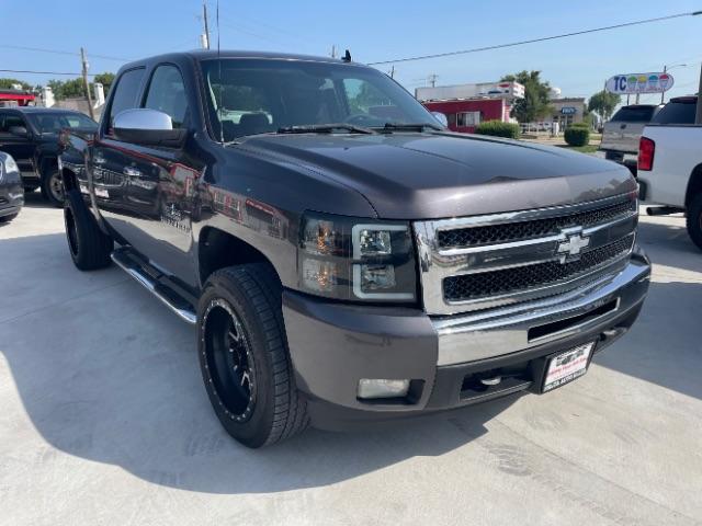 photo of 2011 Chevrolet Silverado 1500