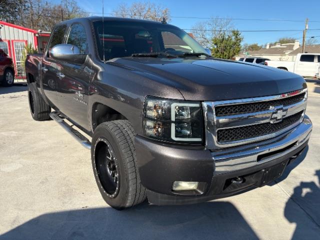 photo of 2011 Chevrolet Silverado 1500