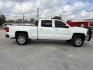 2017 Summit White /Jet Black, cloth Chevrolet Silverado 1500 LT Crew Cab 4WD (3GCUKREC8HG) with an 5.3L V8 OHV 16V engine, 6-Speed Automatic transmission, located at 900 South McDonald Street, McKinney, TX, 75069, (972) 529-2992, 33.189335, -96.613403 - Photo#7