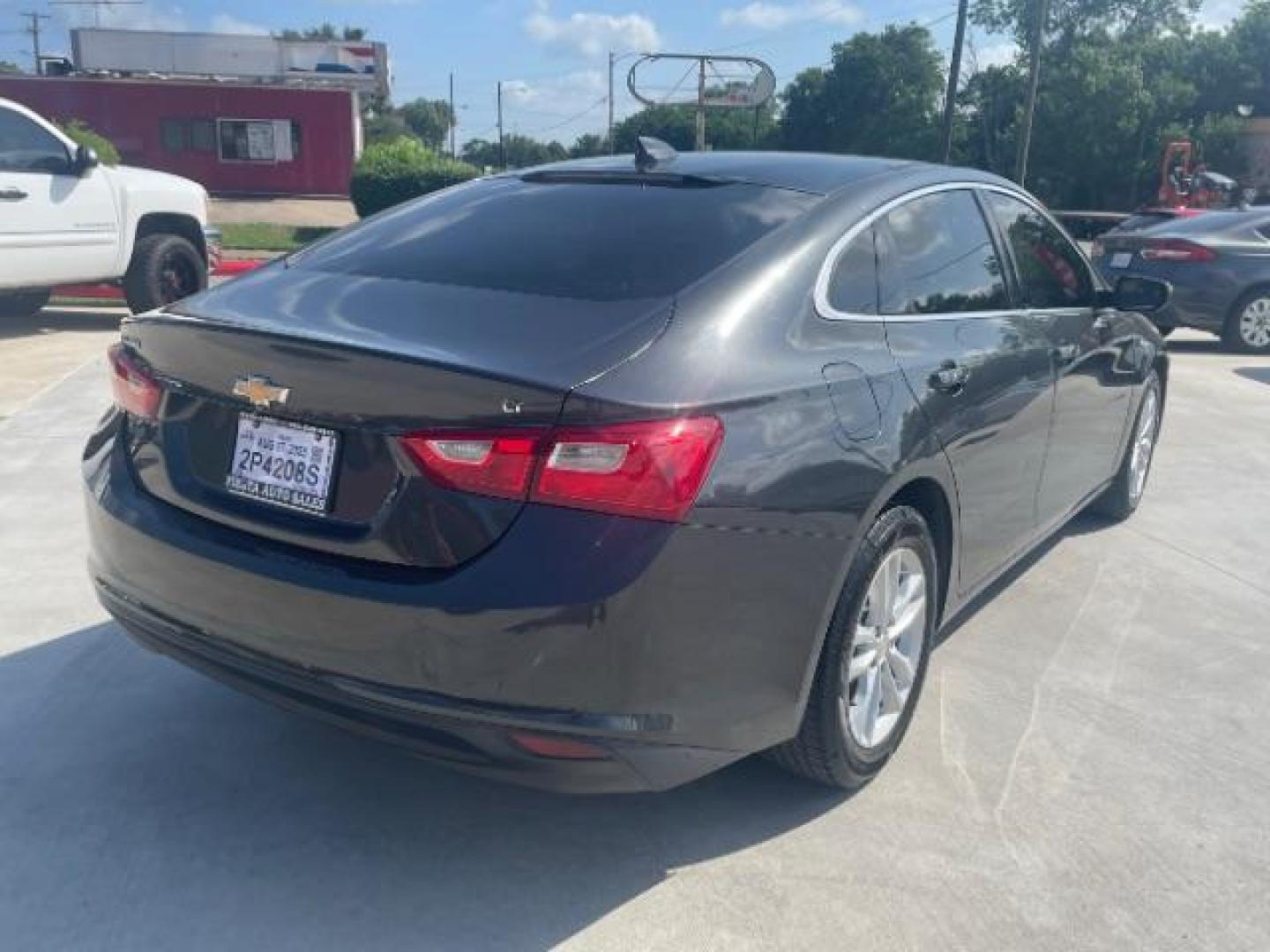 2018 Nightfall Gray Metal /Jet Black, leather Chevrolet Malibu LT (1G1ZD5ST6JF) with an 1.5L L4 DOHC 16V engine, 6-Speed Automatic transmission, located at 900 South McDonald Street, McKinney, TX, 75069, (972) 529-2992, 33.189335, -96.613403 - Photo#6