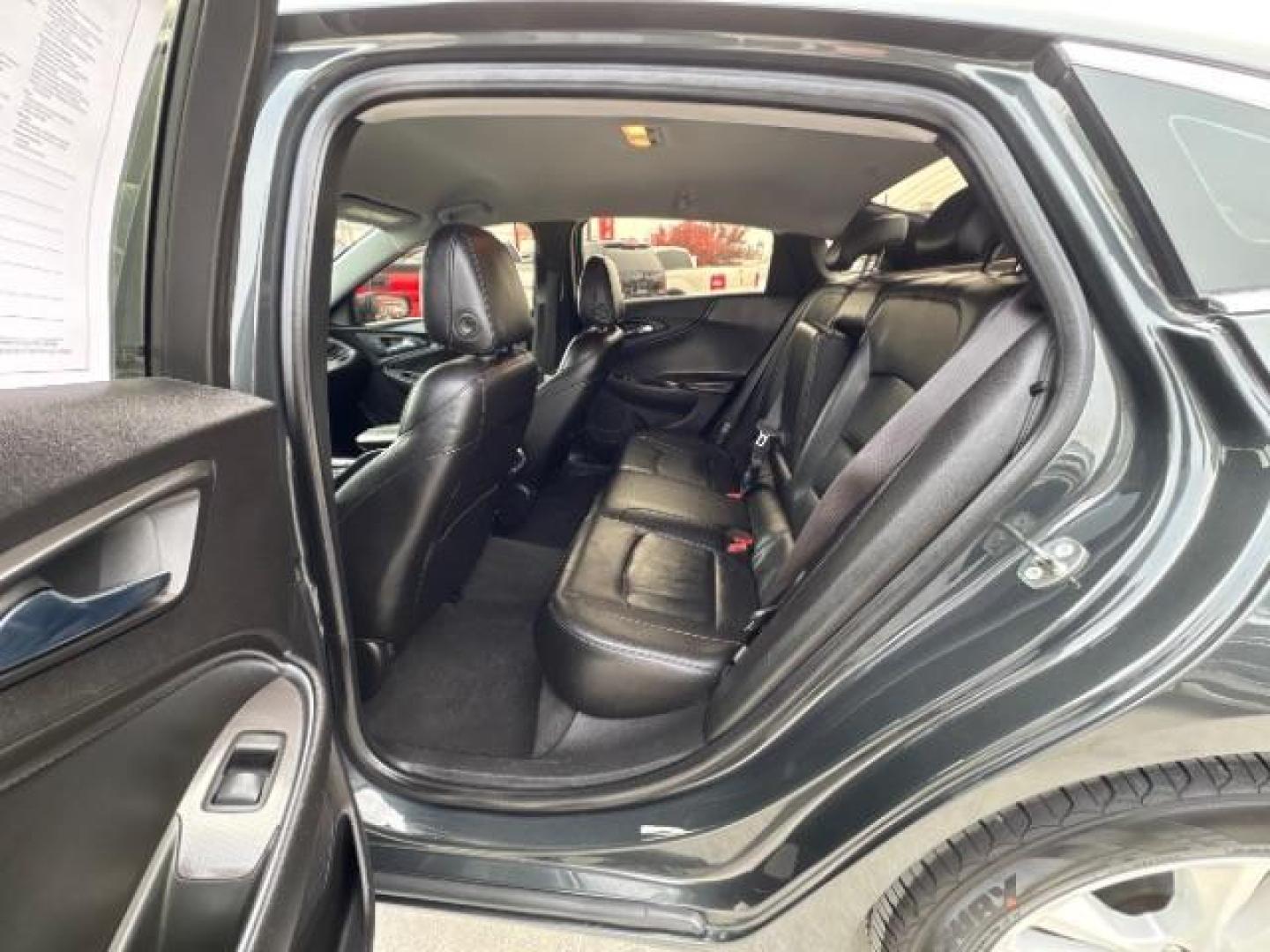 2018 Nightfall Gray Metal /Jet Black, leather Chevrolet Malibu LT (1G1ZD5ST6JF) with an 1.5L L4 DOHC 16V engine, 6-Speed Automatic transmission, located at 900 South McDonald Street, McKinney, TX, 75069, (972) 529-2992, 33.189335, -96.613403 - Photo#13