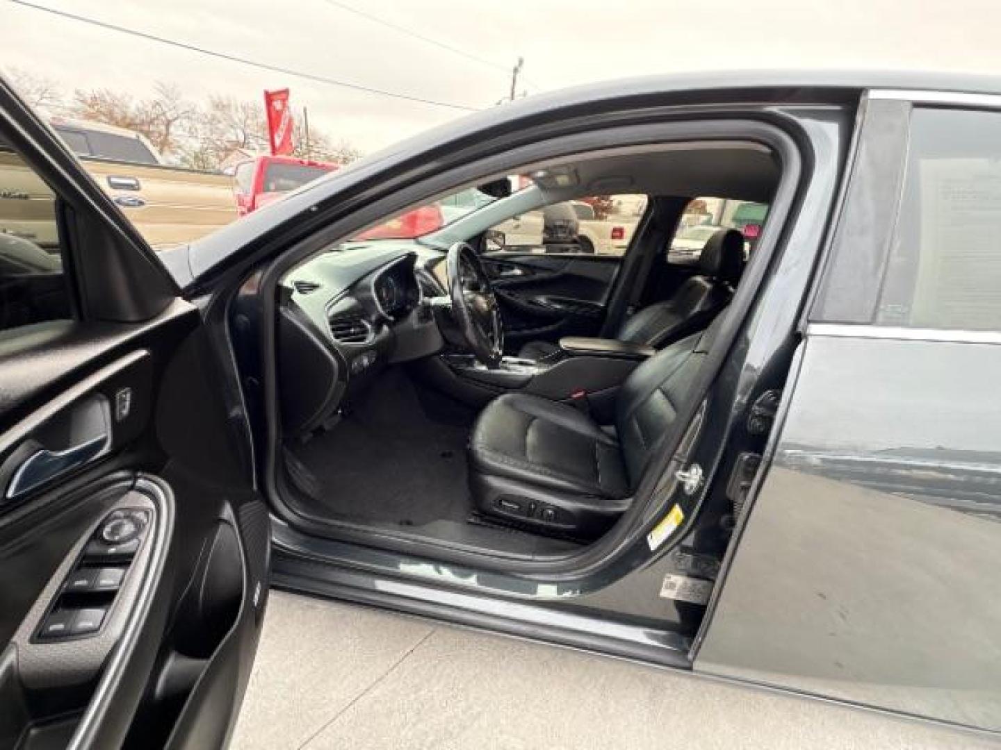 2018 Nightfall Gray Metal /Jet Black, leather Chevrolet Malibu LT (1G1ZD5ST6JF) with an 1.5L L4 DOHC 16V engine, 6-Speed Automatic transmission, located at 900 South McDonald Street, McKinney, TX, 75069, (972) 529-2992, 33.189335, -96.613403 - Photo#16