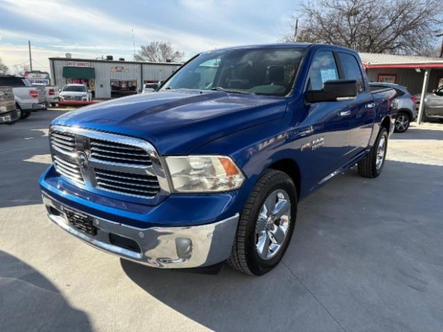 2015 Blue /Gray RAM 1500 SLT Crew Cab SWB 2WD (1C6RR6LT0FS) with an 5.7L V8 OHV 16V engine, 8-Speed Automatic transmission, located at 900 South McDonald Street, McKinney, TX, 75069, (972) 529-2992, 33.189335, -96.613403 - Photo#2