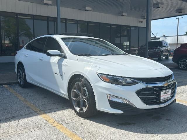 photo of 2022 Chevrolet Malibu LT