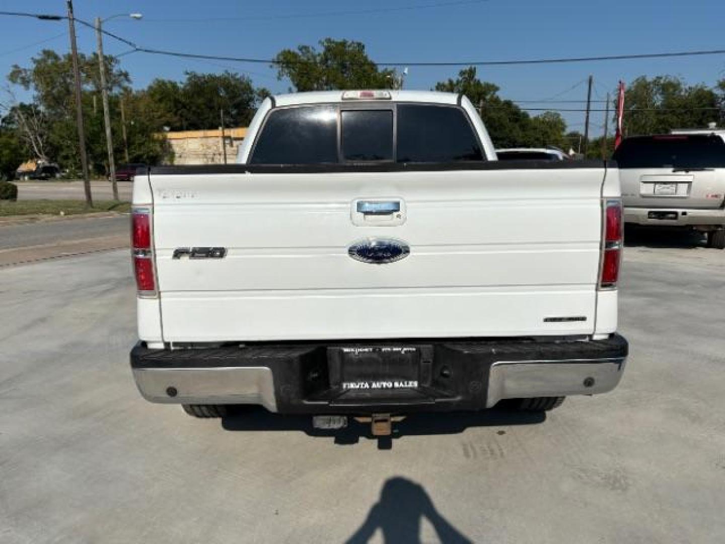 2012 White /Black Leather Ford F-150 Lariat (1FTFW1CF5CK) with an 5.0L engine, Automatic transmission, located at 900 South McDonald Street, McKinney, TX, 75069, (972) 529-2992, 33.189335, -96.613403 - Photo#7