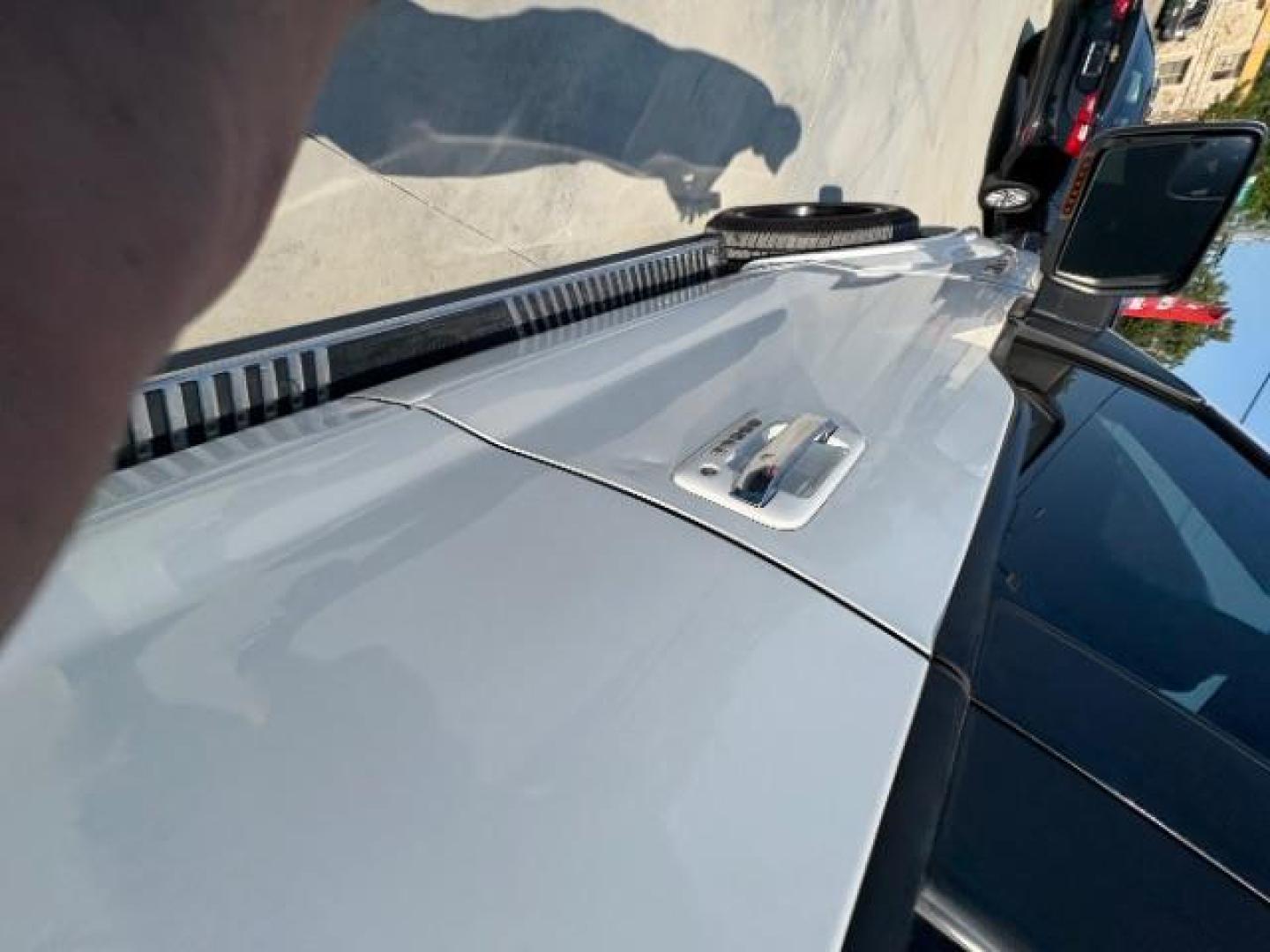 2012 White /Black Leather Ford F-150 Lariat (1FTFW1CF5CK) with an 5.0L engine, Automatic transmission, located at 900 South McDonald Street, McKinney, TX, 75069, (972) 529-2992, 33.189335, -96.613403 - Photo#13