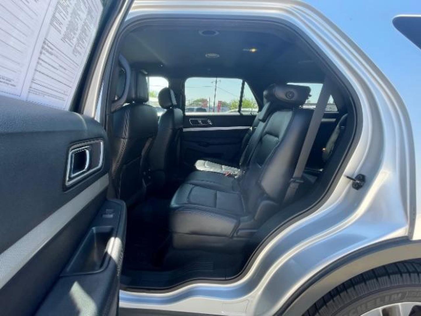 2016 Ingot Silver /Ebony Black, leather Ford Explorer XLT FWD (1FM5K7D88GG) with an 3.5L V6 DOHC 24V engine, 6-Speed Automatic transmission, located at 900 South McDonald Street, McKinney, TX, 75069, (972) 529-2992, 33.189335, -96.613403 - Photo#13