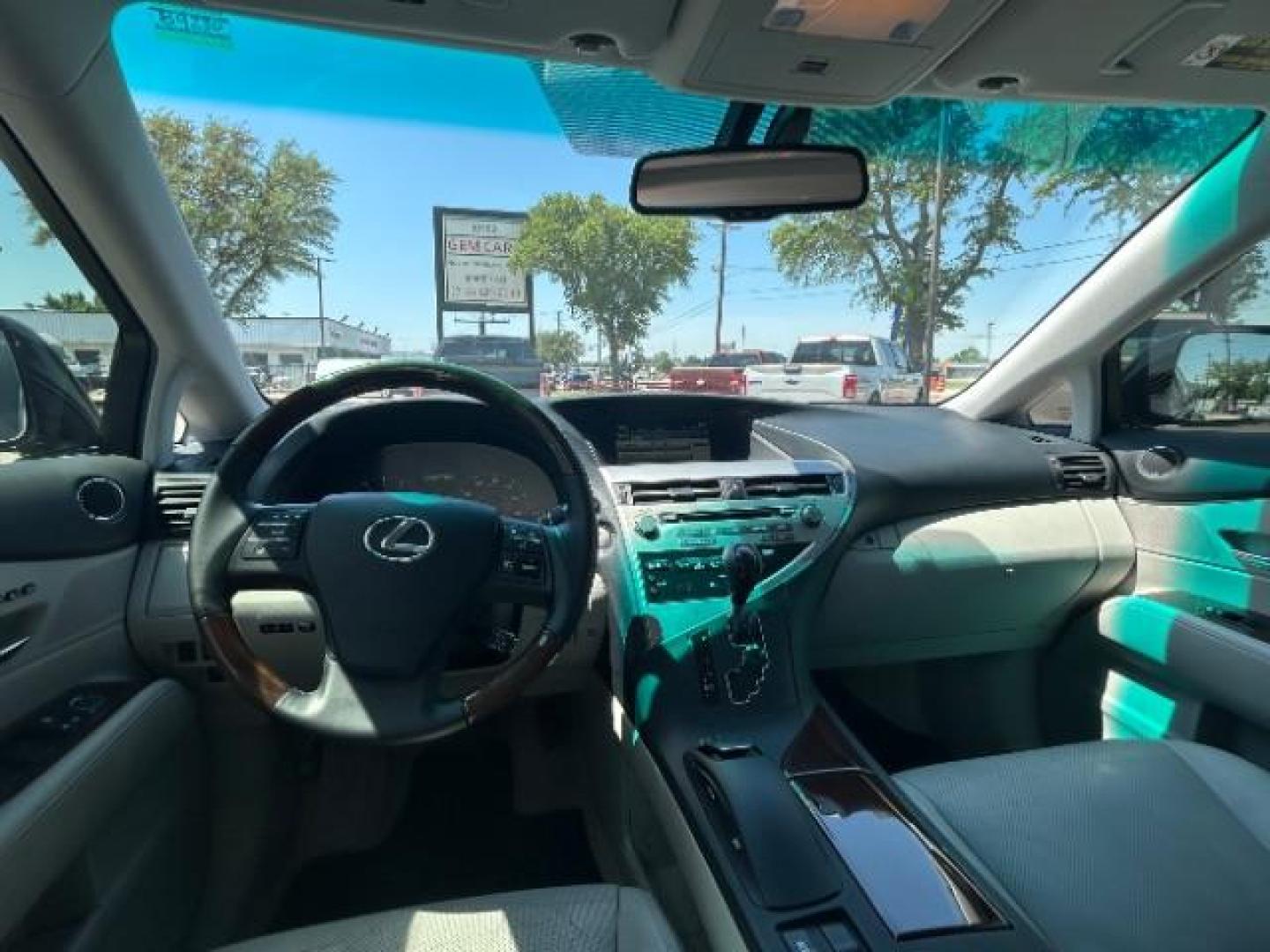 2011 Black /Gray leather Lexus RX 350 RX 350 (2T2ZK1BA6BC) with an 3.5L V6 engine, Automatic transmission, located at 900 South McDonald Street, McKinney, TX, 75069, (972) 529-2992, 33.189335, -96.613403 - Photo#13