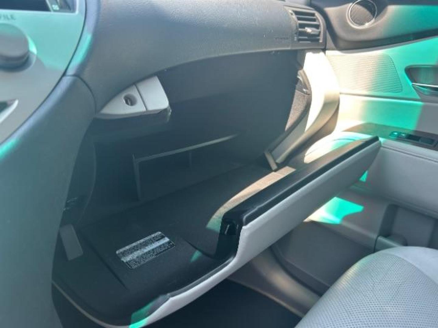 2011 Black /Gray leather Lexus RX 350 RX 350 (2T2ZK1BA6BC) with an 3.5L V6 engine, Automatic transmission, located at 900 South McDonald Street, McKinney, TX, 75069, (972) 529-2992, 33.189335, -96.613403 - Photo#17