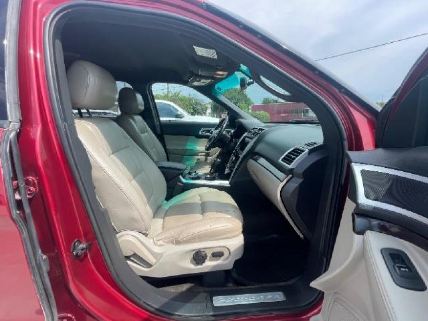 2015 Ruby Red Metallic Ti /Medium Light Stone, Ford Explorer Limited 4WD (1FM5K8F85FG) with an 3.5L V6 DOHC 24V engine, 6-Speed Automatic transmission, located at 900 South McDonald Street, McKinney, TX, 75069, (972) 529-2992, 33.189335, -96.613403 - Photo#10