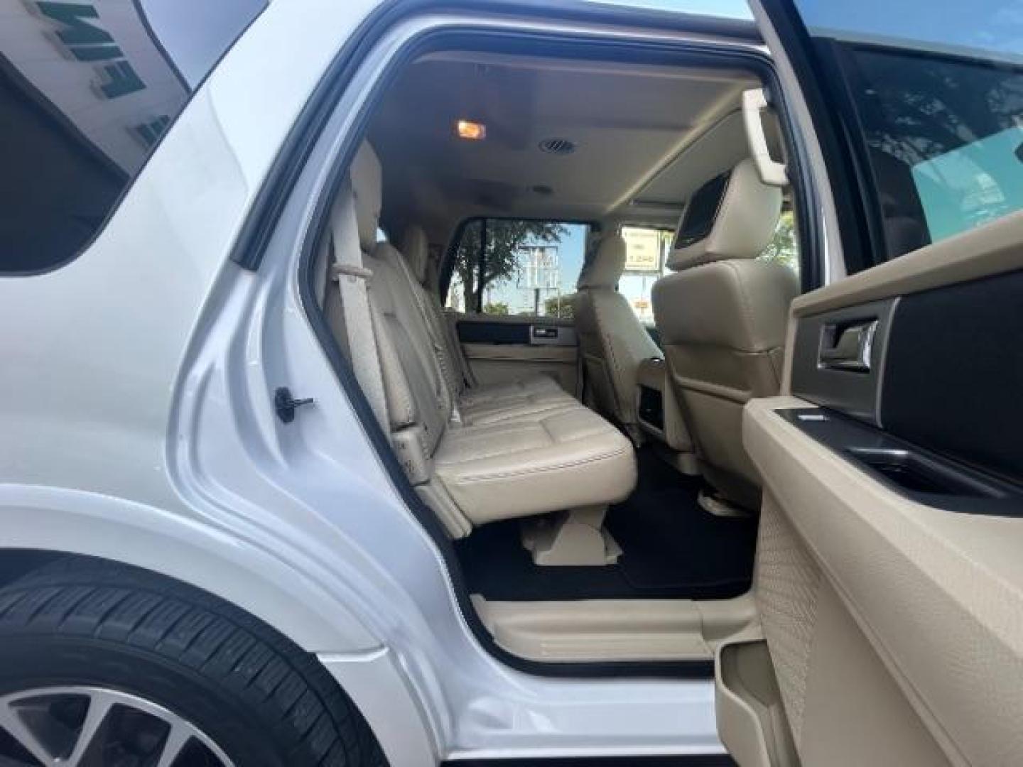 2017 White Platinum Metallic Tri-Coat /Dune Ford Expedition XLT (1FMJU1HT3HE) with an EcoBoost 3.5L V-6 gasoline direct injection engine, Automatic transmission, located at 900 South McDonald Street, McKinney, TX, 75069, (972) 529-2992, 33.189335, -96.613403 - Photo#10