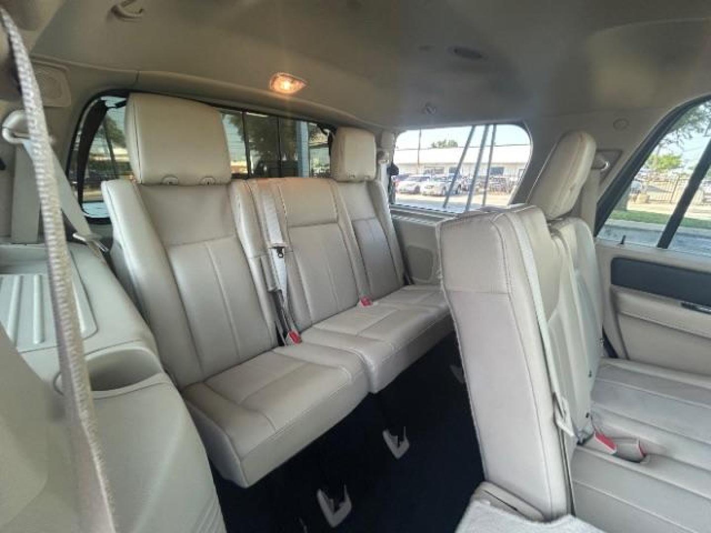 2017 White Platinum Metallic Tri-Coat /Dune Ford Expedition XLT (1FMJU1HT3HE) with an EcoBoost 3.5L V-6 gasoline direct injection engine, Automatic transmission, located at 900 South McDonald Street, McKinney, TX, 75069, (972) 529-2992, 33.189335, -96.613403 - Photo#11
