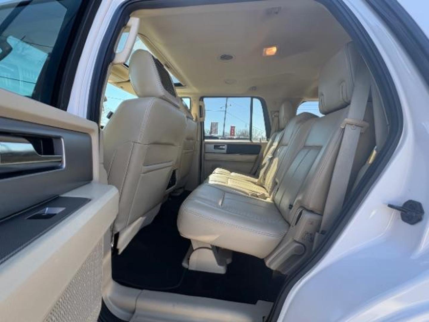 2017 White Platinum Metal /Dune Ford Expedition XLT (1FMJU1HT3HE) with an EcoBoost 3.5L V-6 ga engine, Automatic transmission, located at 900 South McDonald Street, McKinney, TX, 75069, (972) 529-2992, 33.189335, -96.613403 - Photo#11