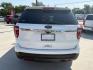 2017 Oxford White /Medium Light Camel, Ford Explorer Base FWD (1FM5K7B80HG) with an 3.5L V6 DOHC 24V engine, 6-Speed Automatic transmission, located at 900 South McDonald Street, McKinney, TX, 75069, (972) 529-2992, 33.189335, -96.613403- Photo#7