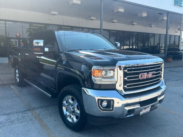 photo of 2017 GMC Sierra 3500HD SLT
