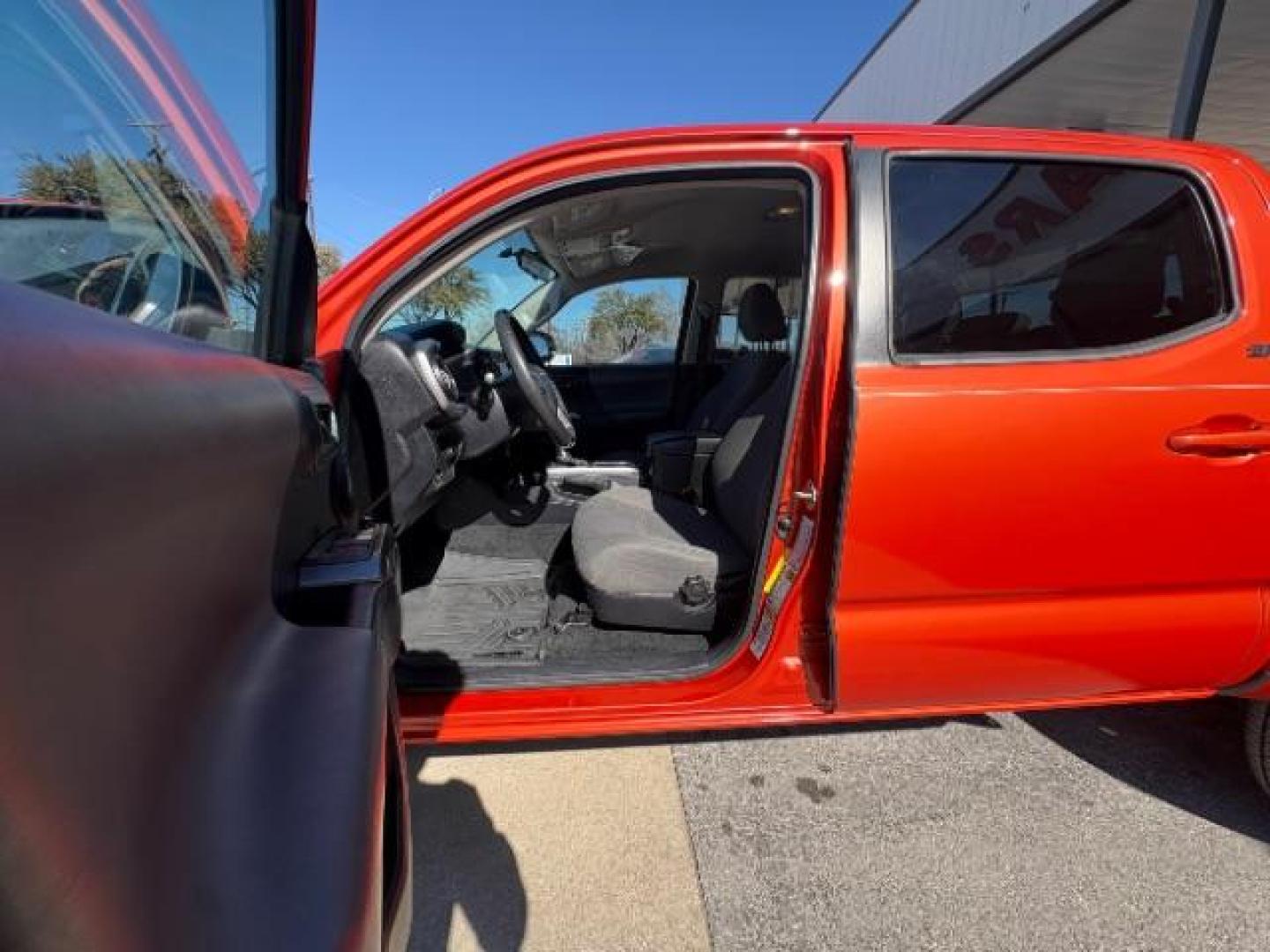 2016 Inferno /Cement Gray Toyota Tacoma SR5 V6 | TRD Sport | TRD Off Road (5TFAZ5CN9GX) with an 3.5L V-6 port/direct injection engine, Automatic transmission, located at 900 South McDonald Street, McKinney, TX, 75069, (972) 529-2992, 33.189335, -96.613403 - Photo#12