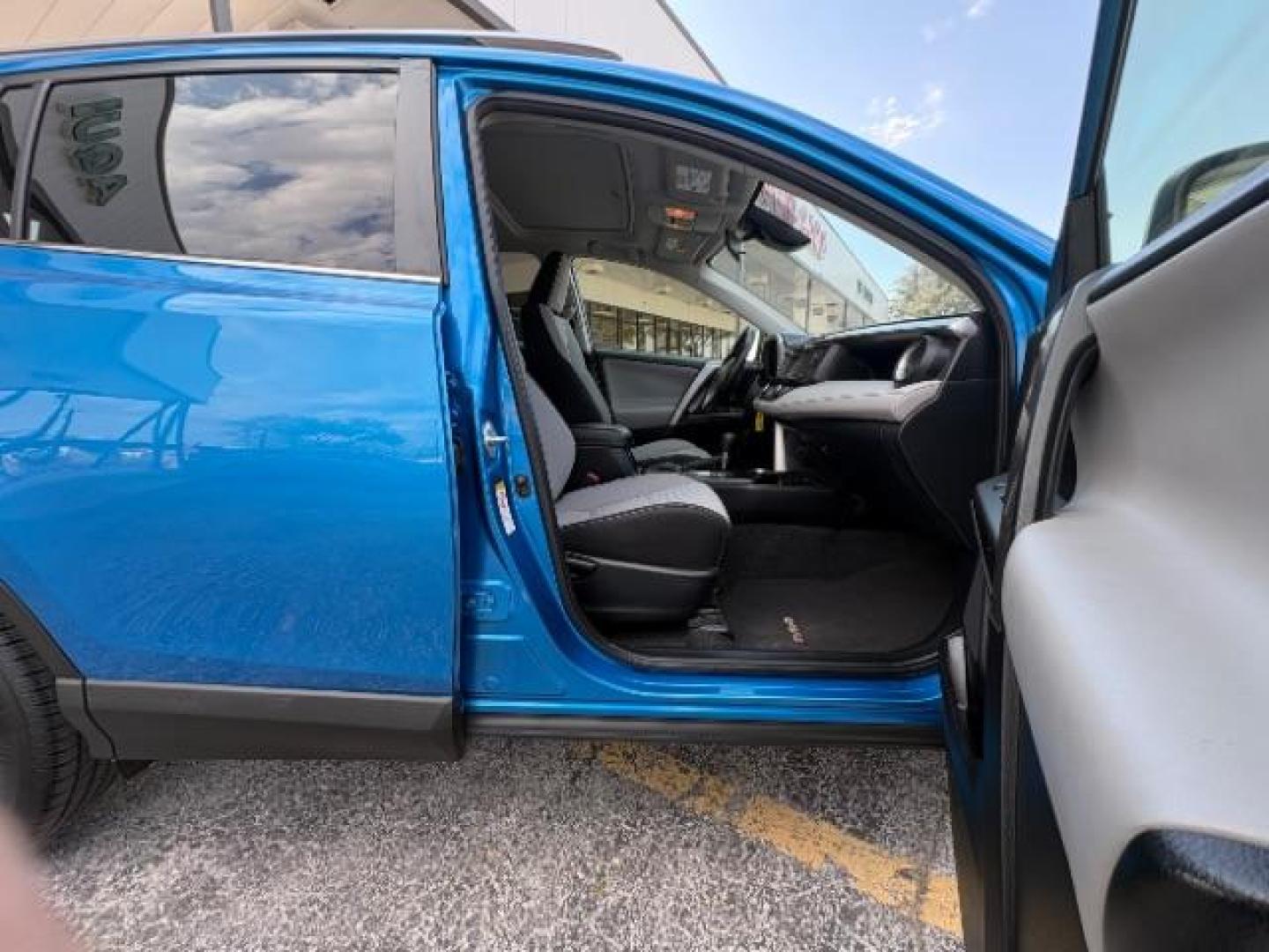 2017 Electric Storm Blue /Ash Toyota RAV4 XLE (JTMWFREV6HJ) with an 2.5L I-4 DOHC engine, Automatic transmission, located at 900 South McDonald Street, McKinney, TX, 75069, (972) 529-2992, 33.189335, -96.613403 - Photo#10