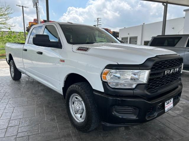 photo of 2019 Ram 2500 Tradesman Crew Cab 4x2 8' Box