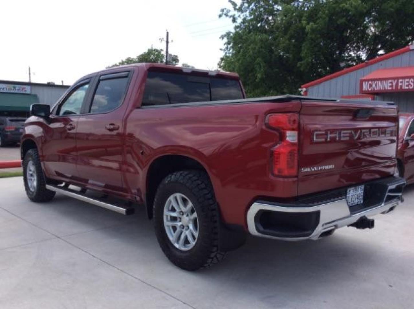 2019 Cajun Red Tintcoat /Gideon/Very Dark Atmosphere Chevrolet Silverado 1500 LT (1GCUYDED5KZ) with an EcoTec3 5.3L V-8 gasoline direct injection engine, located at 900 South McDonald Street, McKinney, TX, 75069, (972) 529-2992, 33.189335, -96.613403 - Photo#2