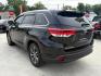 2018 Midnight Black Metallic /Black Toyota Highlander XLE (5TDKZRFH7JS) with an 3.5L V-6 port/direct injection engine, Automatic transmission, located at 900 South McDonald Street, McKinney, TX, 75069, (972) 529-2992, 33.189335, -96.613403 - Photo#2