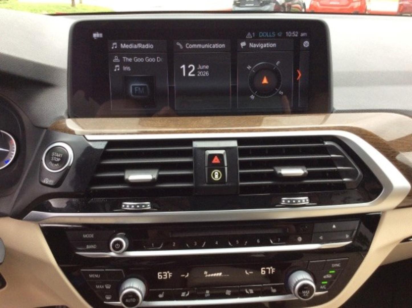 2019 Alpine White /Black BMW X3 sDrive30i (5UXTR7C52KL) with an 2L I-4 gasoline direct injection engine, located at 900 South McDonald Street, McKinney, TX, 75069, (972) 529-2992, 33.189335, -96.613403- Photo#18