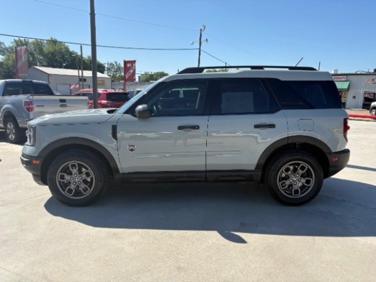 2021 Gray /Gray cloth Ford Bronco Sport Big Bend (3FMCR9B60MR) with an 1.5L L3 engine, 8-Speed Automatic transmission, located at 900 South McDonald Street, McKinney, TX, 75069, (972) 529-2992, 33.189335, -96.613403- Photo#3