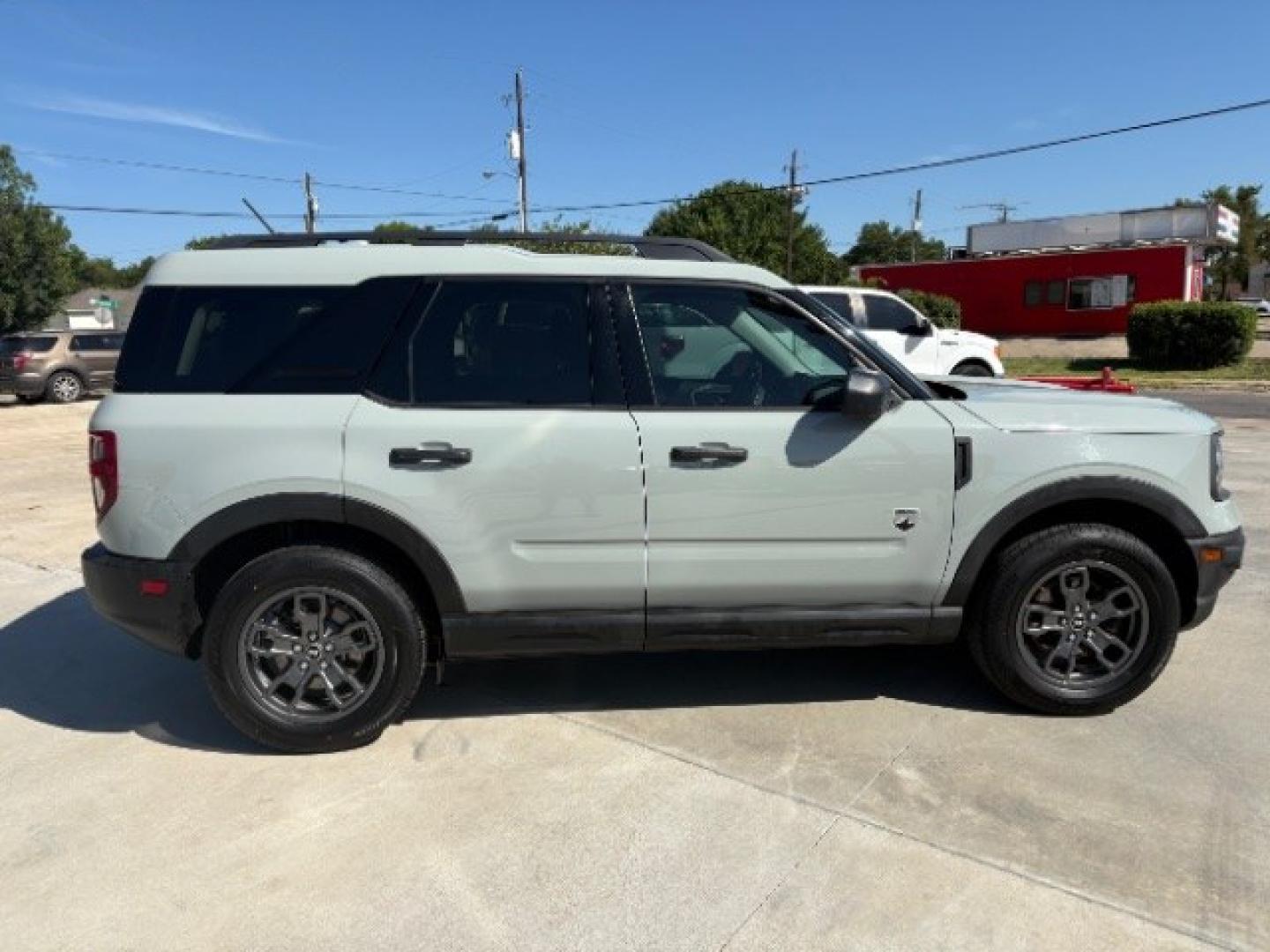 2021 Gray /Gray cloth Ford Bronco Sport Big Bend (3FMCR9B60MR) with an 1.5L L3 engine, 8-Speed Automatic transmission, located at 900 South McDonald Street, McKinney, TX, 75069, (972) 529-2992, 33.189335, -96.613403- Photo#5