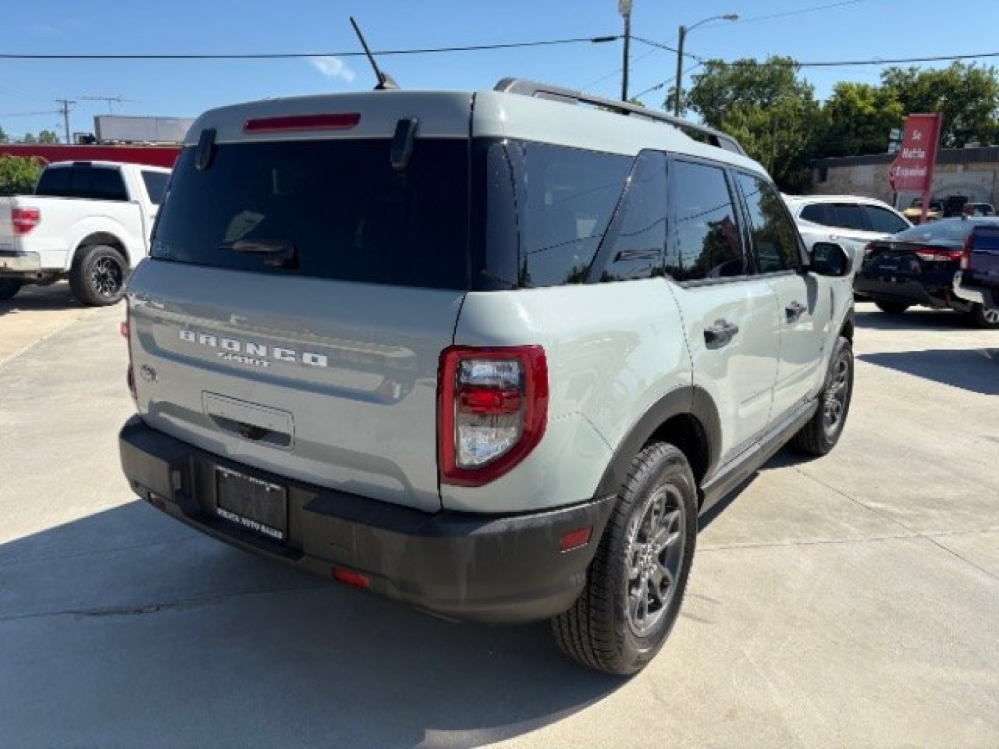 2021 Gray /Gray cloth Ford Bronco Sport Big Bend (3FMCR9B60MR) with an 1.5L L3 engine, 8-Speed Automatic transmission, located at 900 South McDonald Street, McKinney, TX, 75069, (972) 529-2992, 33.189335, -96.613403- Photo#6