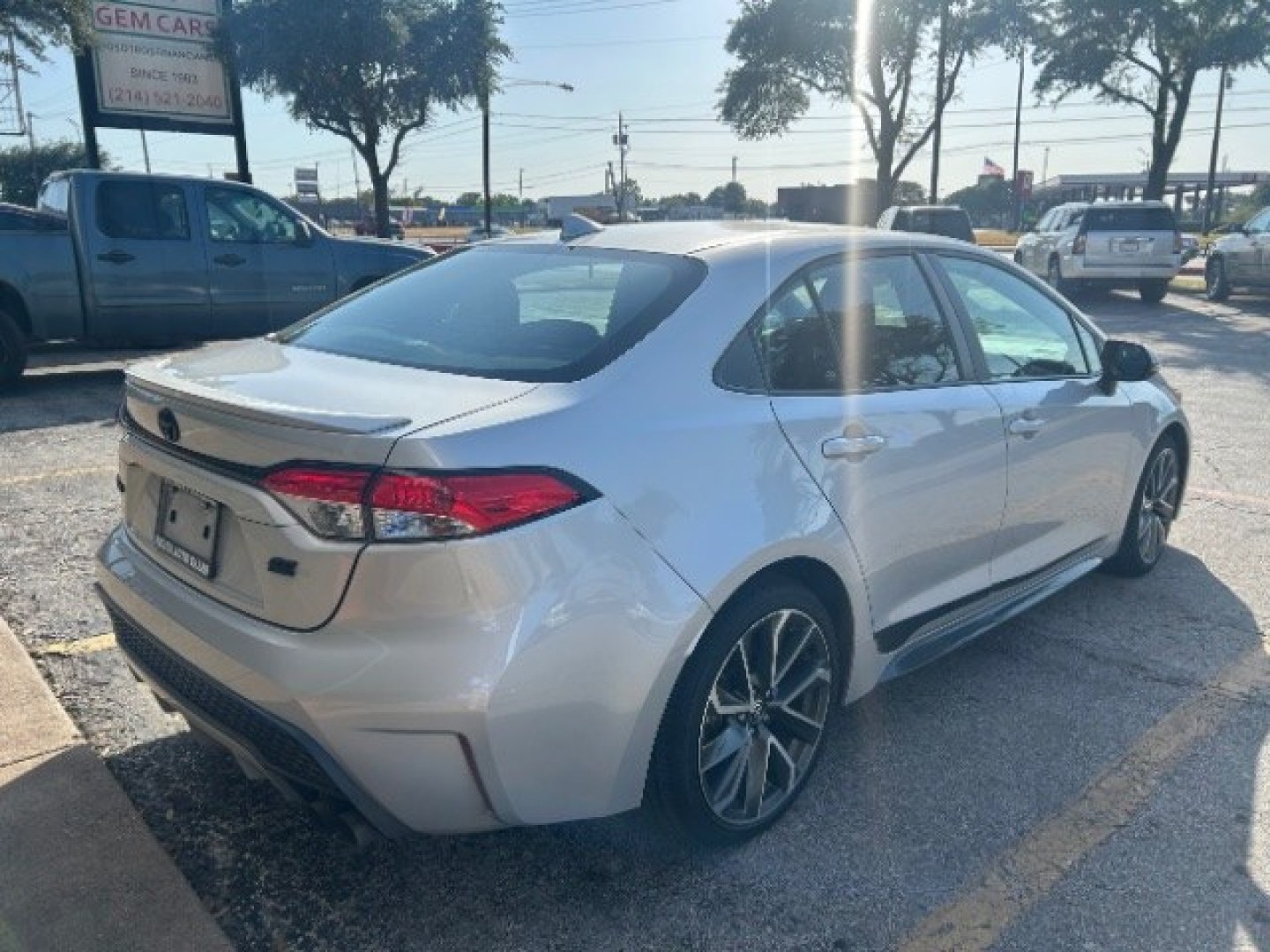 2022 Classic Silver Metallic /Black Toyota Corolla SE (5YFS4MCE4NP) with an Dynamic Force 2L I-4 port/direct injection engine, Automatic transmission, located at 900 South McDonald Street, McKinney, TX, 75069, (972) 529-2992, 33.189335, -96.613403- Photo#6