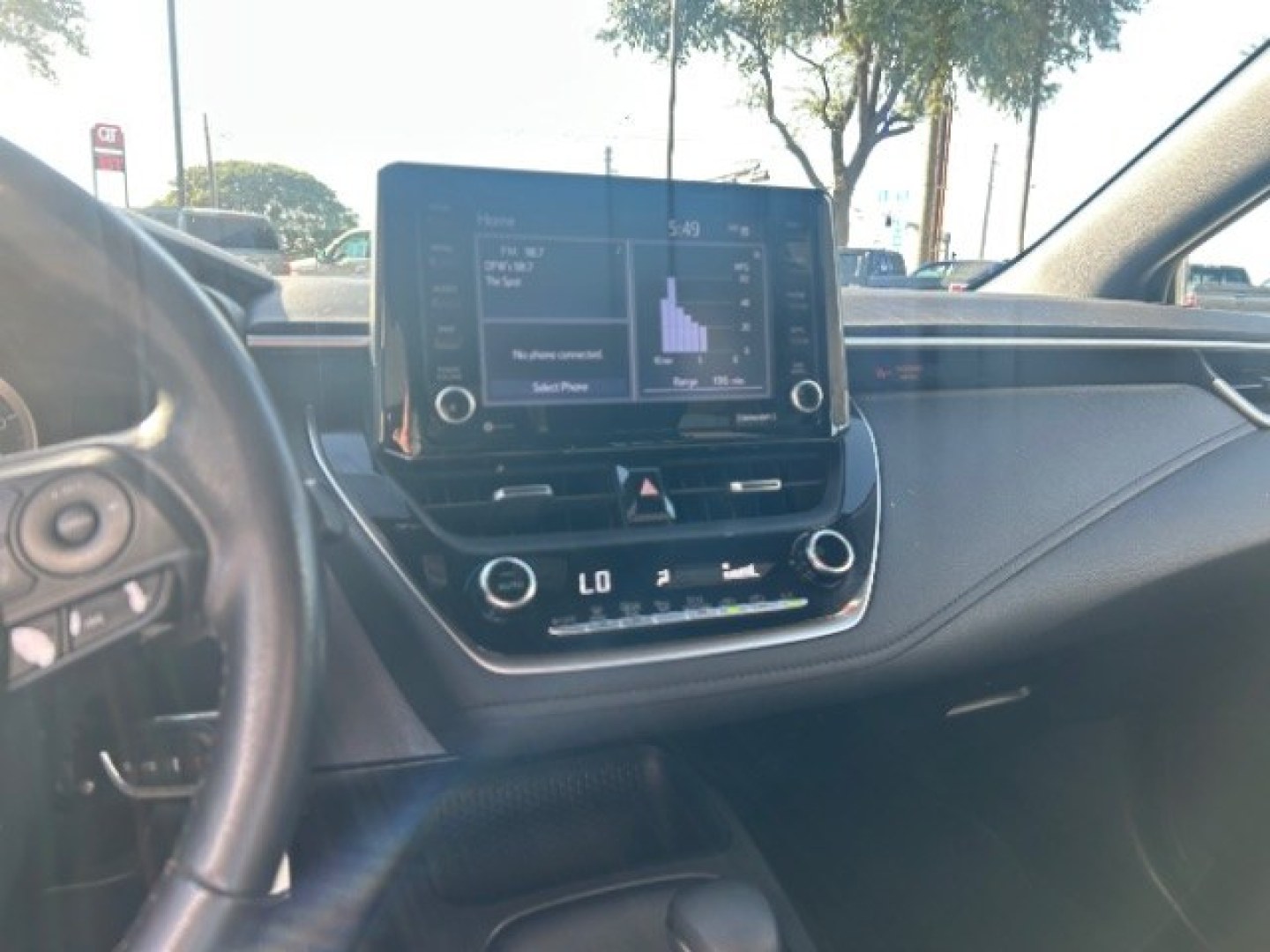 2022 Classic Silver Metallic /Black Toyota Corolla SE (5YFS4MCE4NP) with an Dynamic Force 2L I-4 port/direct injection engine, Automatic transmission, located at 900 South McDonald Street, McKinney, TX, 75069, (972) 529-2992, 33.189335, -96.613403- Photo#13