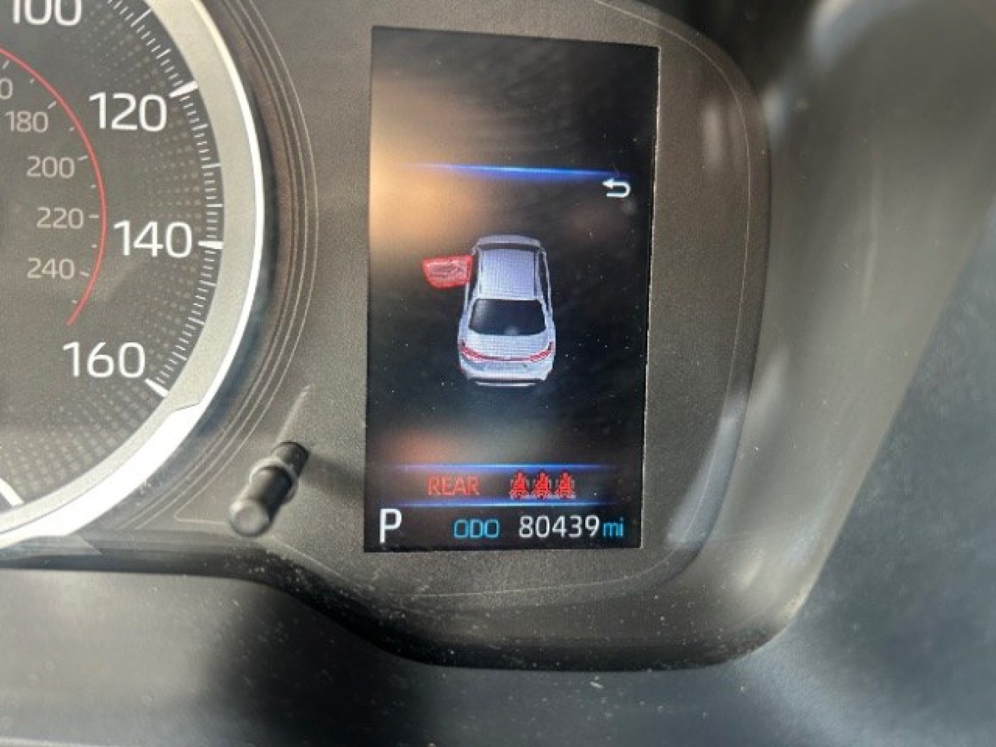 2022 Classic Silver Metallic /Black Toyota Corolla SE (5YFS4MCE4NP) with an Dynamic Force 2L I-4 port/direct injection engine, Automatic transmission, located at 900 South McDonald Street, McKinney, TX, 75069, (972) 529-2992, 33.189335, -96.613403- Photo#14