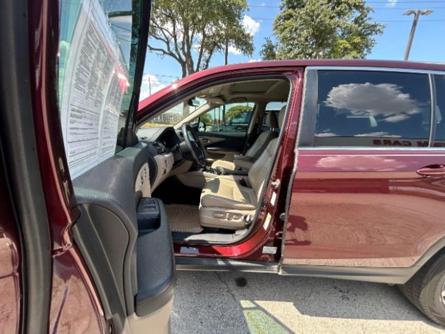 2019 Burgundy /Beige Honda Pilot EX-L (5FNYF5H57KB) with an 3.5L V-6 direct injection engine, Automatic transmission, located at 900 South McDonald Street, McKinney, TX, 75069, (972) 529-2992, 33.189335, -96.613403- Photo#14